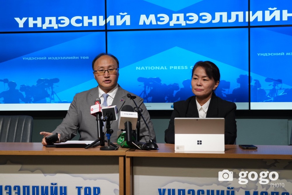 Хөрөнгө оруулалтын тухай хуулийн нэмэлт, өөрчлөлтийн талаар мэдээлэл хийж байна
