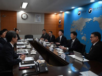 Монгол иргэдийн БНСУ-д зорчих нөхцөлийг хөнгөвчлөх асуудлаар уулзалт хийв